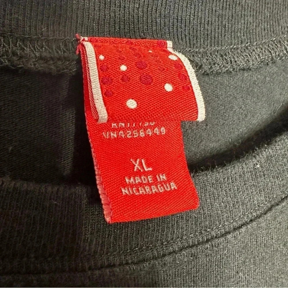 Target Shirt Long Sleeved  Christmas Present Black Size Extra Large - Picture 6 of 16